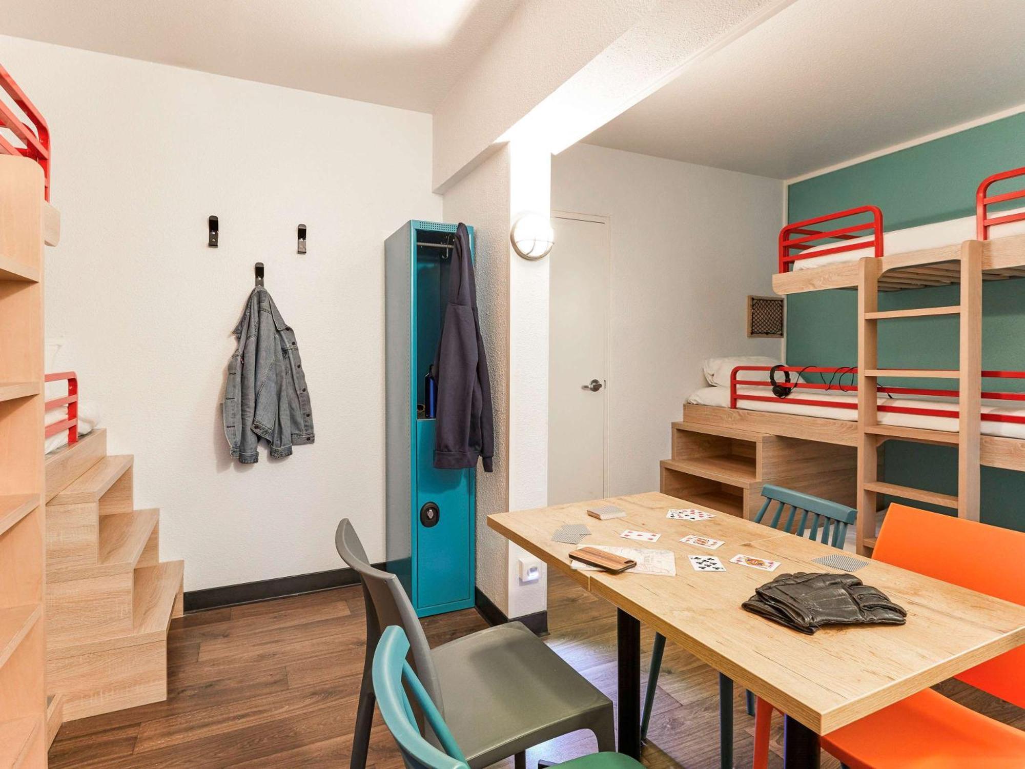 Hotelf1 Lille Villeneuve D'Ascq Exterior foto